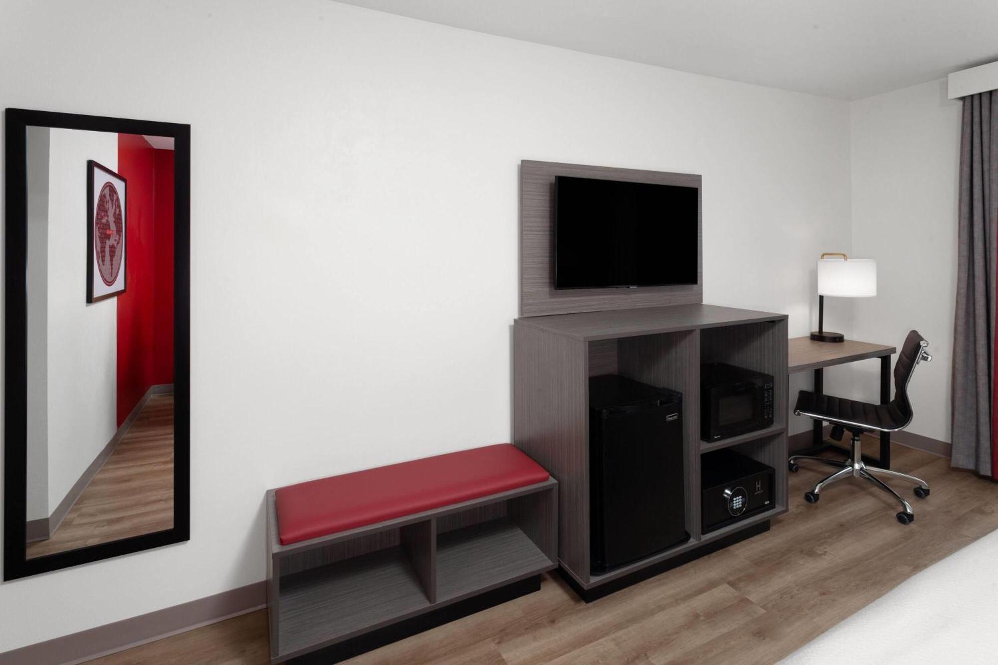 Ramada By Wyndham 3* Milwaukee