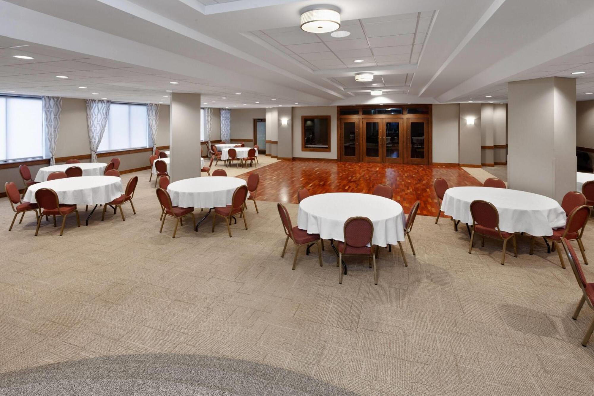 Ramada By Wyndham Hotel