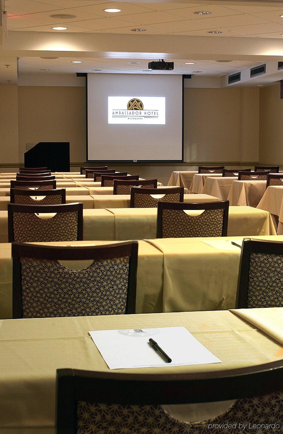 Ramada By Wyndham 3* Milwaukee